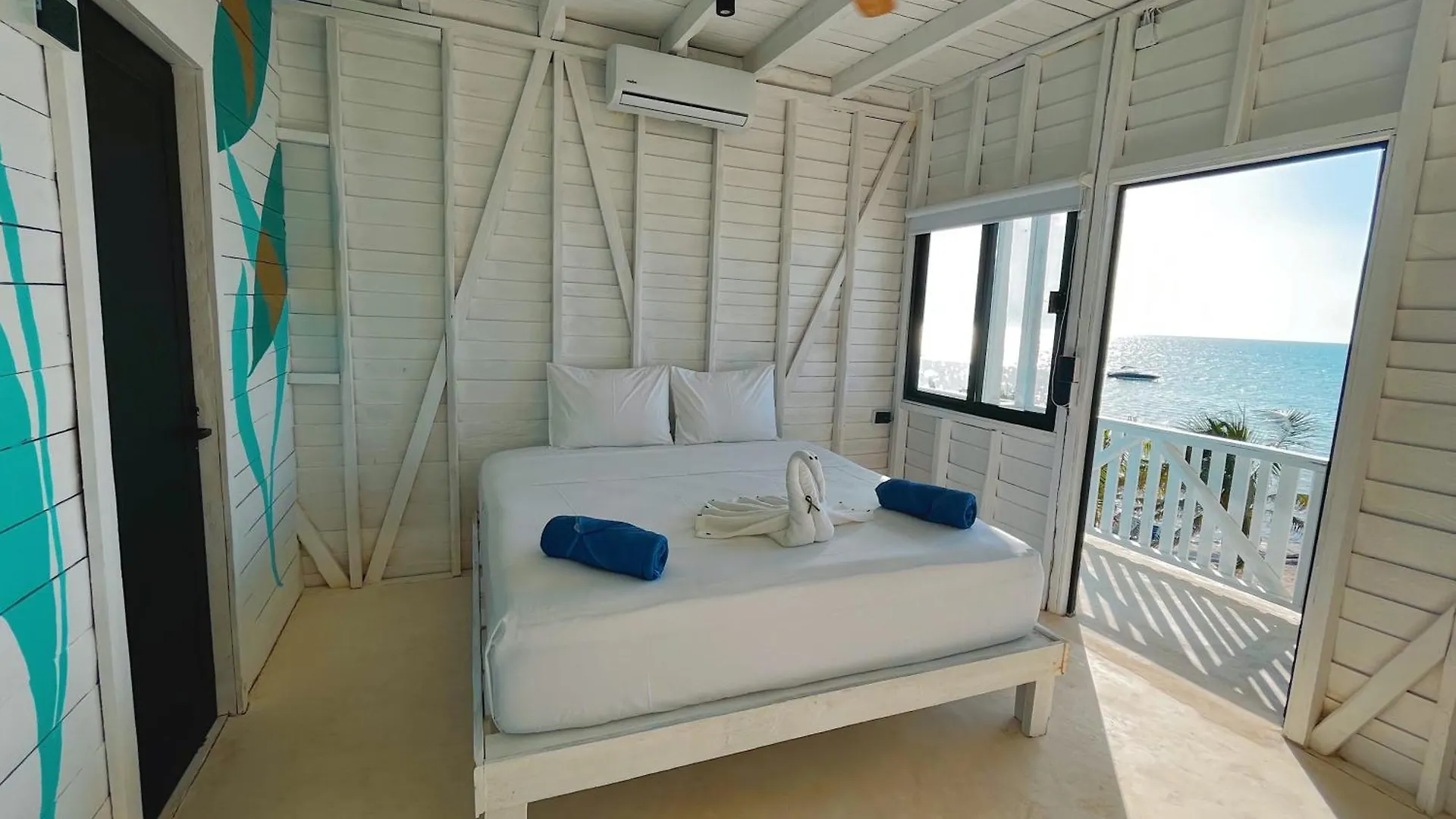 ***  El Faro By Ool Hotels Isla Holbox México