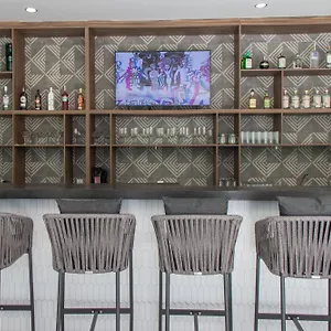 4* Hotel By Ihg