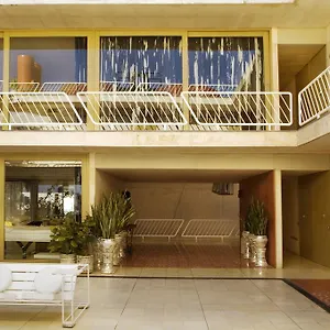 Hotel Basico